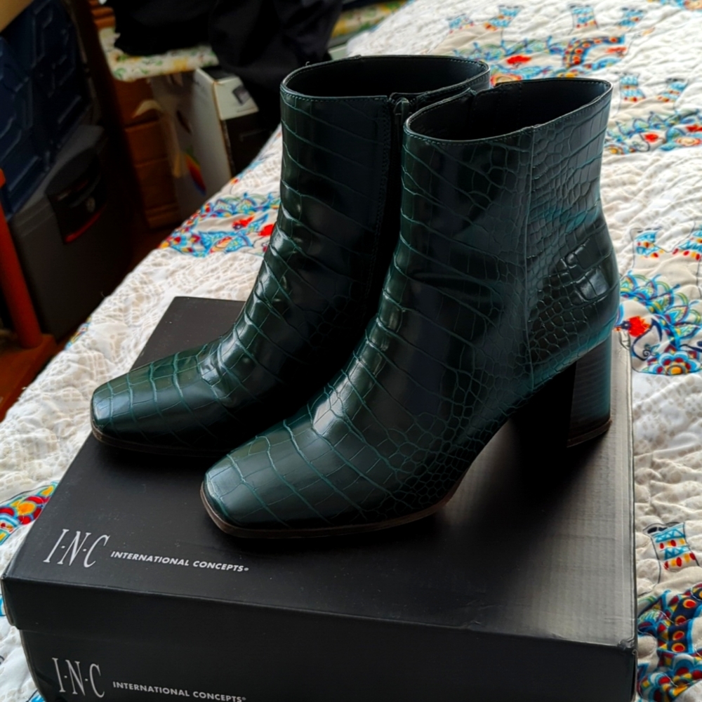 Forest green ankle booties